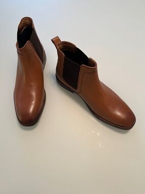 Johnston & Murphy Tan Leather Chukka Chelsea Boots